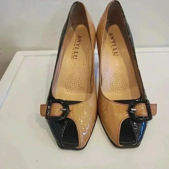 Anyi Lu Shoes - Anyi Lu peep toe pumps in black and tan